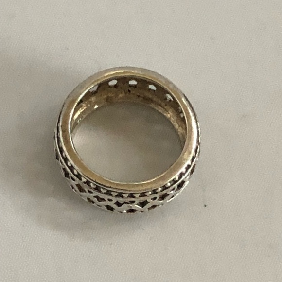 PREMIER Designs silver tone detailed designed ban ring new in box size 7.5 - Picture 3 of 4